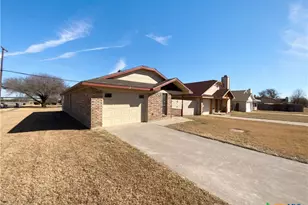 2001 Cimmaron Dr, Killeen, TX 76543 - Photo 7