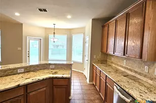 400 Apache Ledge, Cibolo, TX 78108 - Photo 5