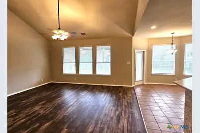 400 Apache Ledge, Cibolo, TX 78108 - Photo 9