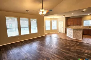 400 Apache Ledge, Cibolo, TX 78108 - Photo 7