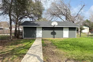 964 E Mountain St, Seguin, TX 78155 - Photo 41