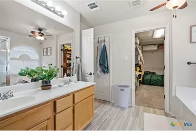 140 Pilot Point, Cibolo, TX 78108 - Photo 33