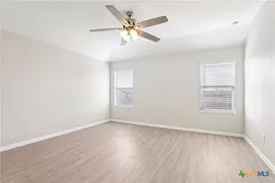 2824 Green Finch, New Braunfels, TX 78130 - Photo 11