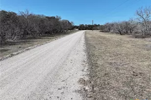 750 Lassman Rd, Goliad, TX 77963 - Photo 23