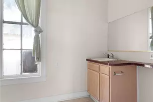 107 W 5th St, Lampasas, TX 76550 - Photo 27