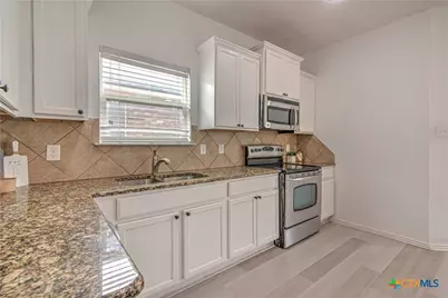 9613 Raeburn Court, Killeen, TX 76542 - Photo 19