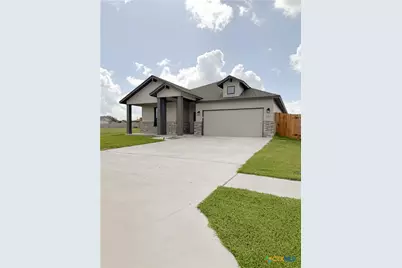 107 Raindance Court, Victoria, TX 77904 - Photo 3