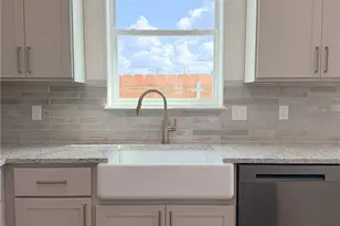 107 Raindance Ct, Victoria, TX 77904 - Photo 25