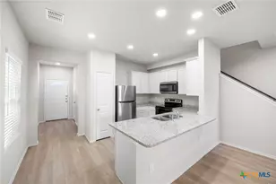 7536 Misty Ridge Rd, Converse, TX 78109 - Photo 5