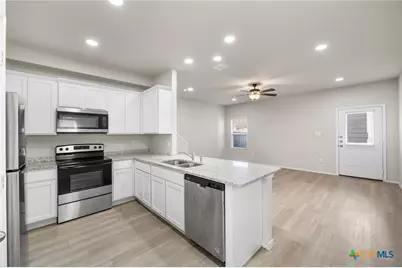 7536 Misty Ridge Road #13-14, Converse, TX 78109 - Photo 3