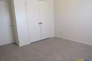 401 E Hogan Dr, Copperas Cove, TX 76522 - Photo 11