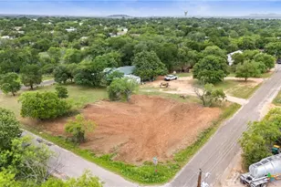 338 E Stonecastle Dr, Marble Falls, TX 78654 - Photo 11