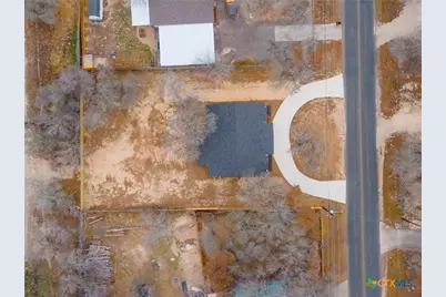 3811 Waterwood Pass Drive, Elmendorf, TX 78112 - Photo 37