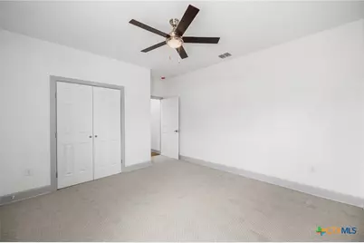 3811 Waterwood Pass Drive, Elmendorf, TX 78112 - Photo 31