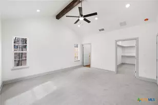 3811 Waterwood Pass Dr, Elmendorf, TX 78112 - Photo 17