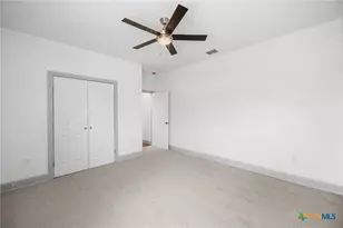 3811 Waterwood Pass Dr, Elmendorf, TX 78112 - Photo 31