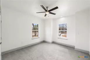 3811 Waterwood Pass Dr, Elmendorf, TX 78112 - Photo 25