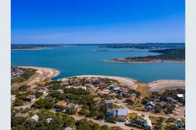 1385 Riviera Drive, Canyon Lake, TX 78133 - Photo 47