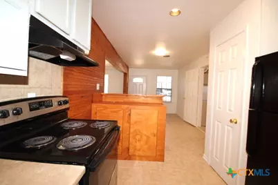 709 S 11th Street, Copperas Cove, TX 76522 - Photo 3