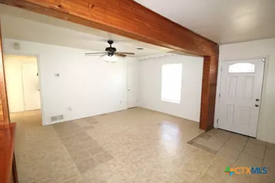 709 S 11th Street, Copperas Cove, TX 76522 - Photo 11