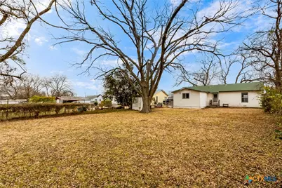 803 E Avenue G, Killeen, TX 76541 - Photo 27