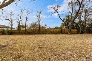 803 E Avenue G, Killeen, TX 76541 - Photo 29