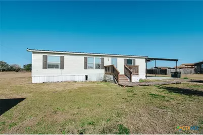 413 West Oaks Drive, Victoria, TX 77905 - Photo 1