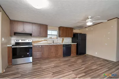 413 West Oaks Drive, Victoria, TX 77905 - Photo 15