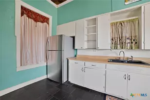 400 S Main St, Belton, TX 76513 - Photo 15