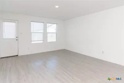 5812 San Geronimo, Seguin, TX 78155 - Photo 5