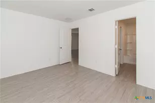 5812 San Geronimo, Seguin, TX 78155 - Photo 9