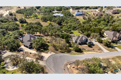 913 Cross Oak, New Braunfels, TX 78132 - Photo 17