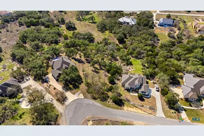 913 Cross Oak, New Braunfels, TX 78132 - Photo 11