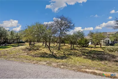 913 Cross Oak, New Braunfels, TX 78132 - Photo 3