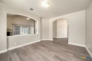 707 Thrush Dr, Leander, TX 78641 - Photo 7