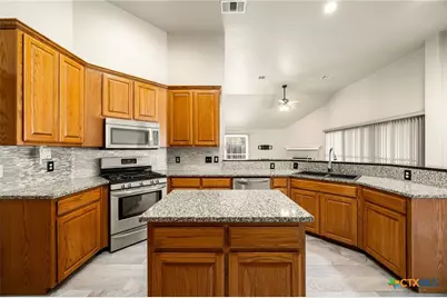 707 Thrush Drive, Leander, TX 78641 - Photo 11