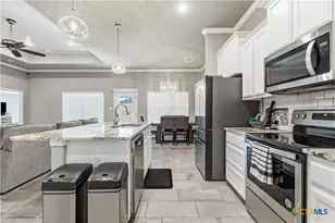 105 Button Bush Ct, Nolanville, TX 76559 - Photo 11