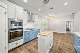 7 Woodhollow Way, Wimberley, TX 78676 - Photo 5