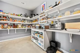 319 Impala Ln, Lampasas, TX 76550 - Photo 15