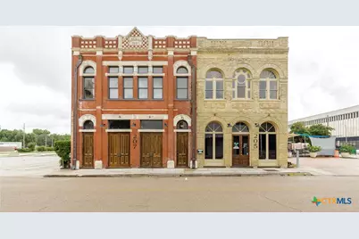 207 1/2 E Constitution Street #8, Victoria, TX 77901 - Photo 1