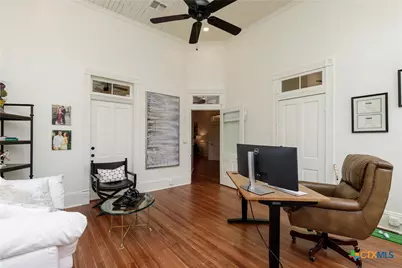 207 1/2 E Constitution Street #8, Victoria, TX 77901 - Photo 13