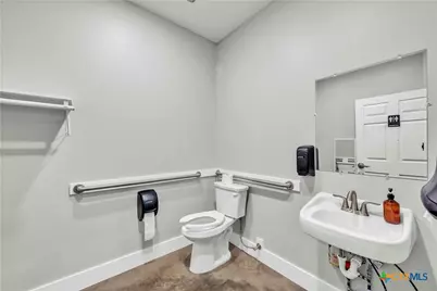 502 W Business 190 Highway, Copperas Cove, TX 76522 - Photo 25