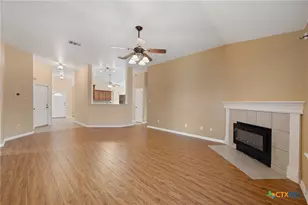 215 Kerley Dr, Hutto, TX 78634 - Photo 5