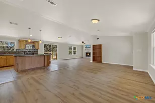 741 Fairway Dr, Spring Branch, TX 78070 - Photo 11