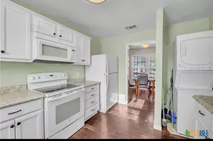 1017 S 6th St, Temple, TX 76504 - Photo 7