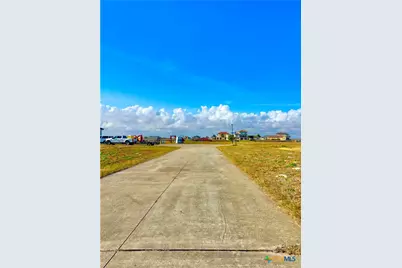 162 Vista Merlot, Port O'Connor, TX 77982 - Photo 7