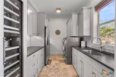 1043 Twin River, Canyon Lake, TX 78133 - Photo 39