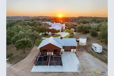 1043 Twin River, Canyon Lake, TX 78133 - Photo 9