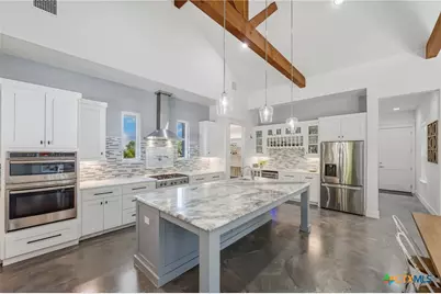 223 Oak Shores Drive, Canyon Lake, TX 78133 - Photo 15