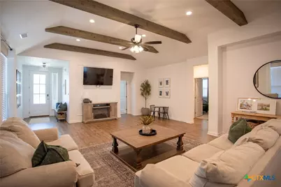 407 Brushy Creek, Victoria, TX 77904 - Photo 5